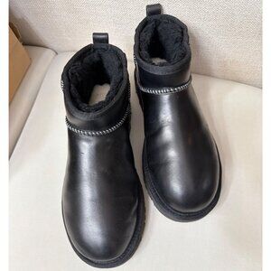 UGG Black Classic Ultra Mini Boots Regen Leather Winter Boots Men Size 8